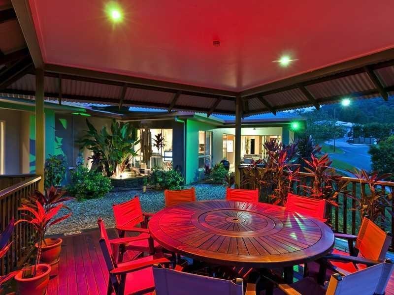 10 Mccoll Close, Redlynch QLD 4870