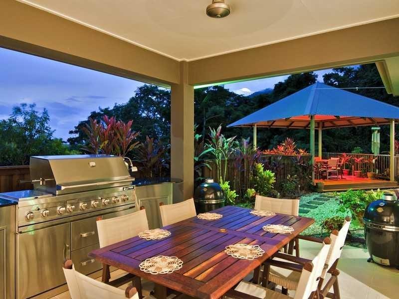 10 Mccoll Close, Redlynch QLD 4870