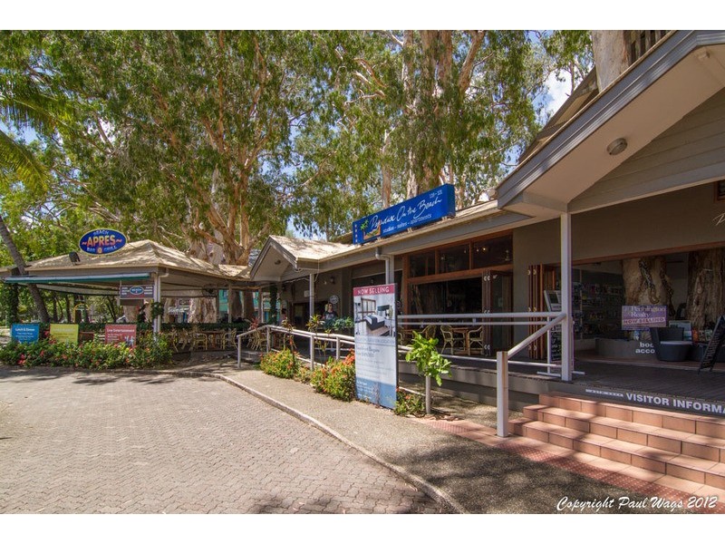 3 Litara Court, Palm Cove QLD 4879
