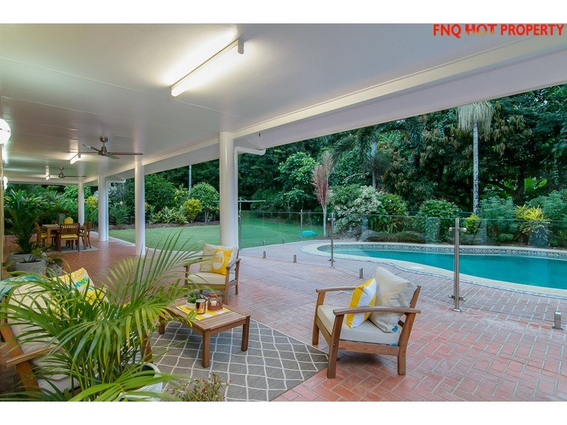 5 Duane Close, Brinsmead QLD 4870