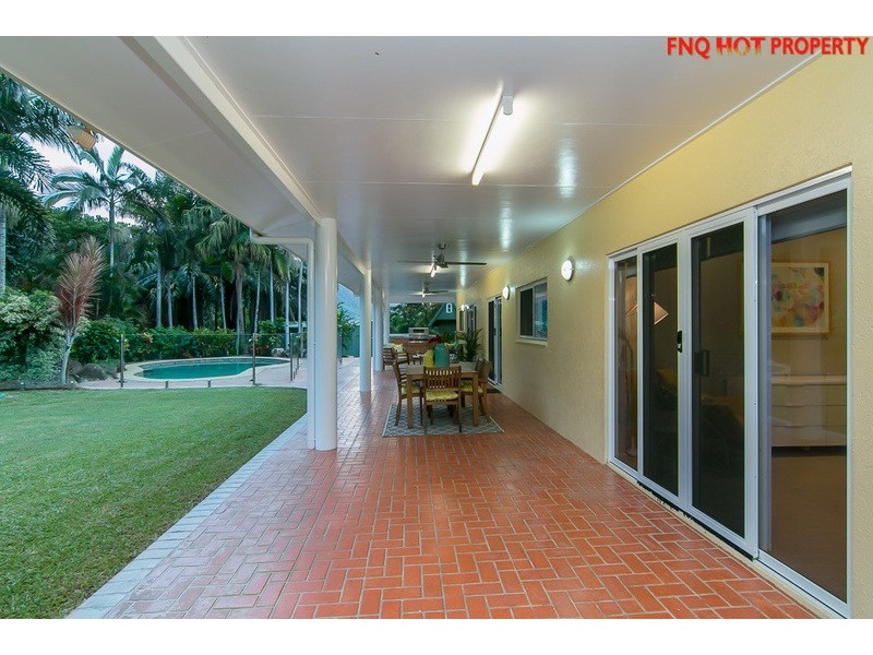 5 Duane Close, Brinsmead QLD 4870