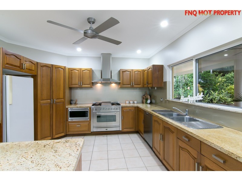 5 Duane Close, Brinsmead QLD 4870