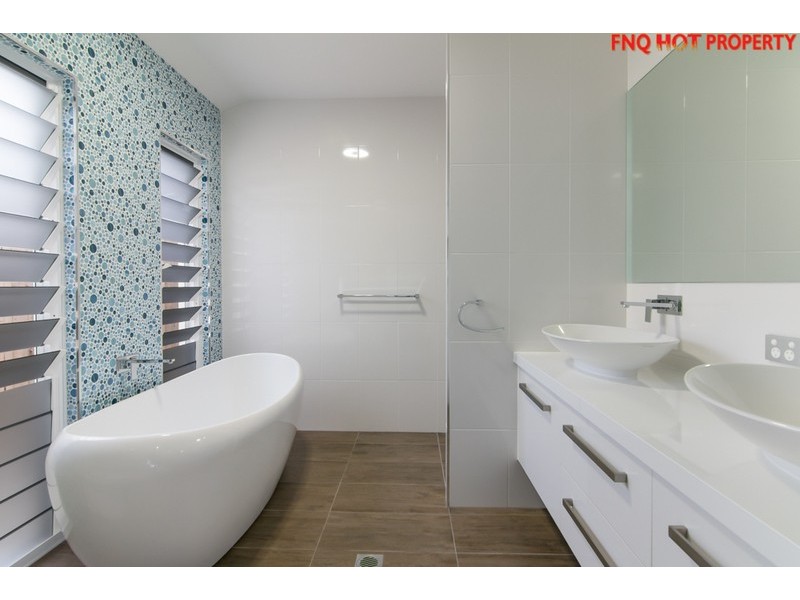 20 Marina Quay, Trinity Park QLD 4879