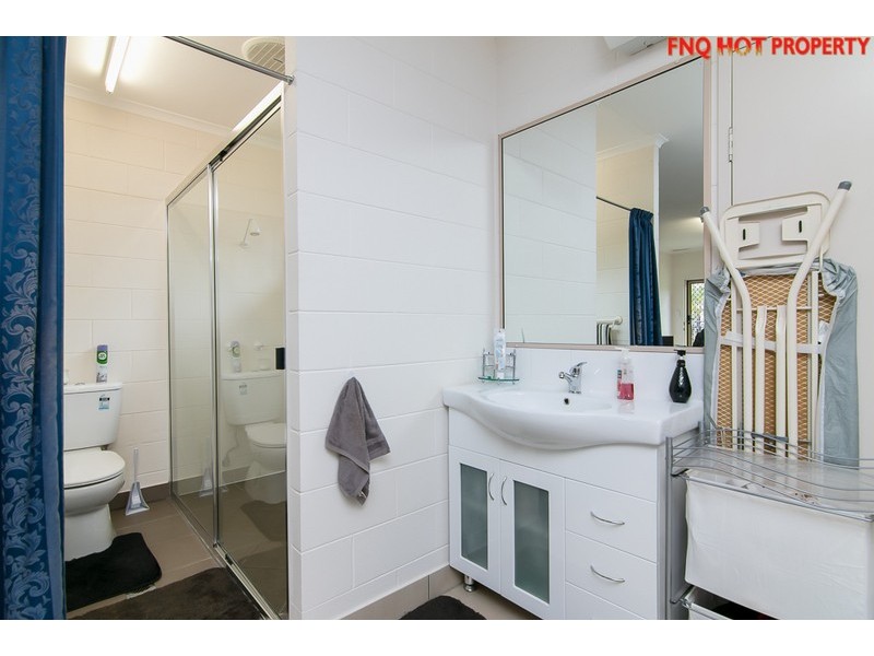 11 Batavia Court, Bentley Park QLD 4869