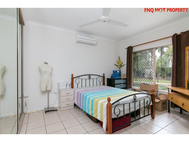 11 Batavia Court, Bentley Park QLD 4869