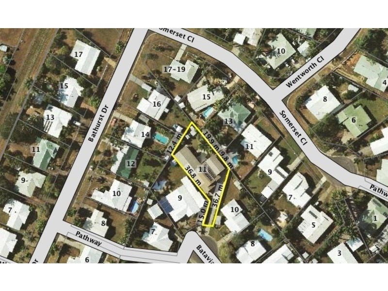 11 Batavia Court, Bentley Park QLD 4869