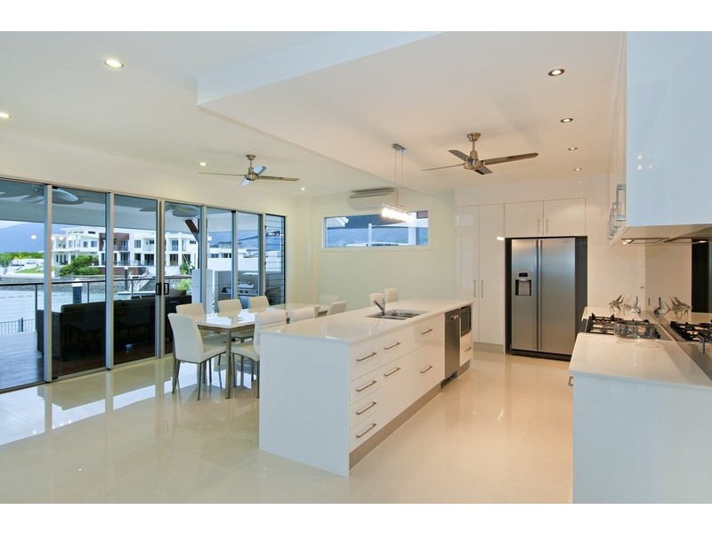 5 Marina Qy, Trinity Park QLD 4879