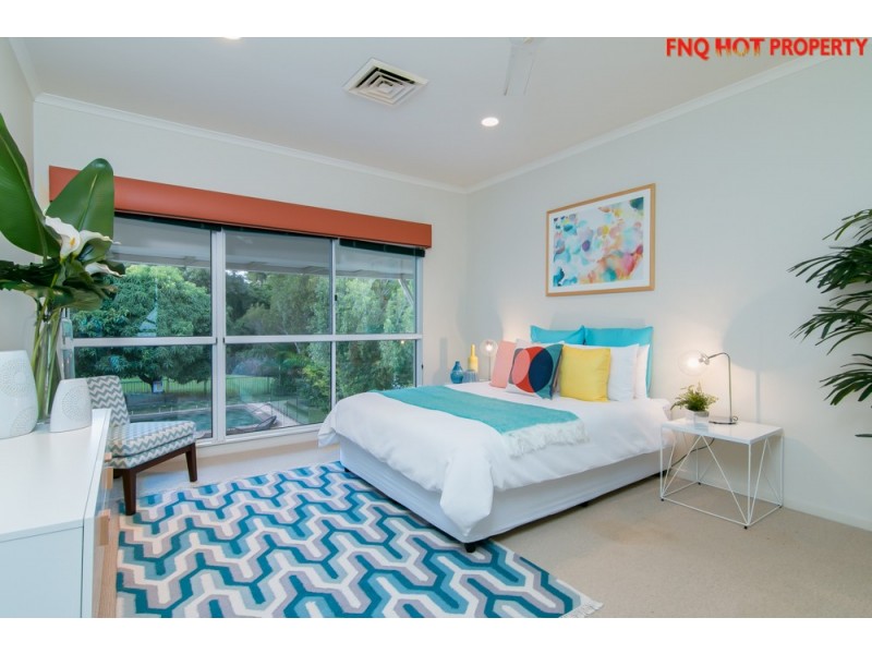 24 Stream Ave, Kewarra Beach QLD 4879