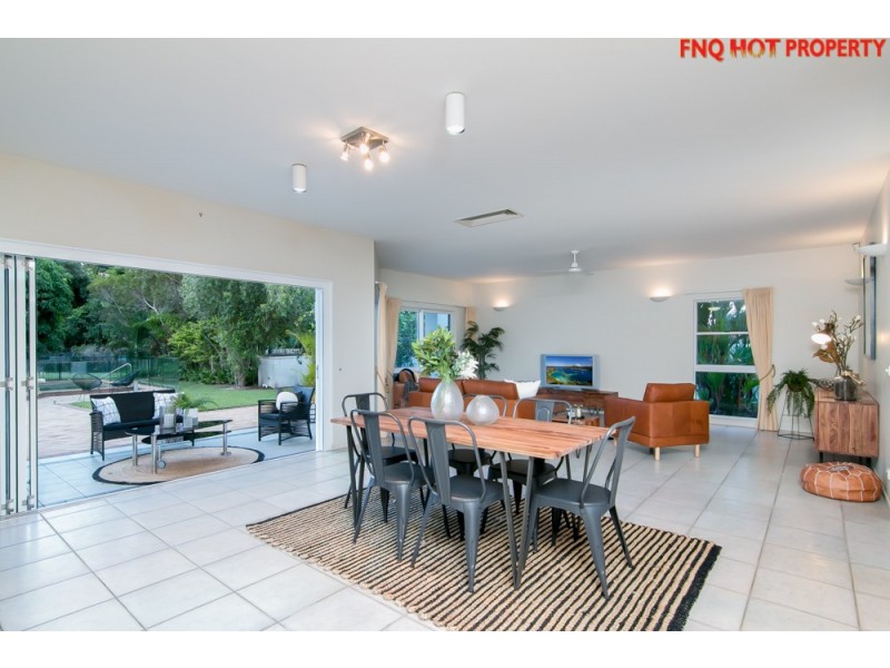 24 Stream Ave, Kewarra Beach QLD 4879