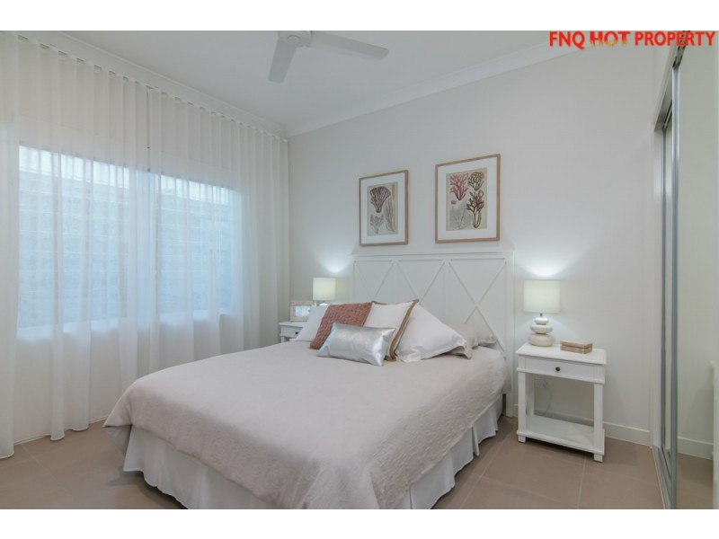 10 Castleton Entrance, Smithfield QLD 4878