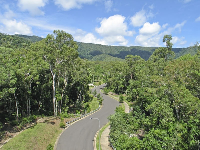 14  Megalong Close, Smithfield QLD 4878