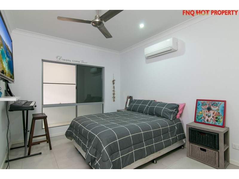 34 Starboard Street, Trinity Beach QLD 4879
