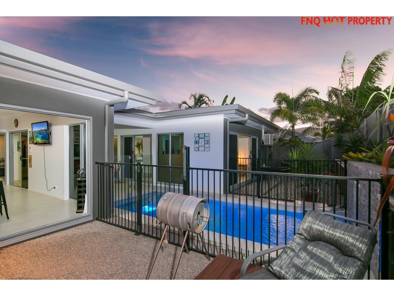34 Starboard Street, Trinity Beach QLD 4879