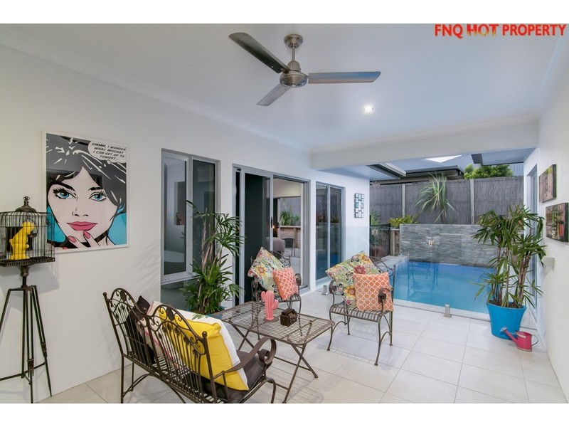34 Starboard Street, Trinity Beach QLD 4879