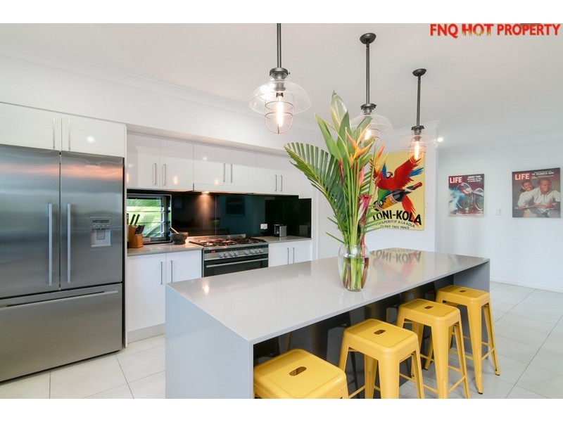 34 Starboard Street, Trinity Beach QLD 4879