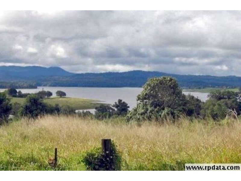 83 Denny Road, Yungaburra QLD 4884