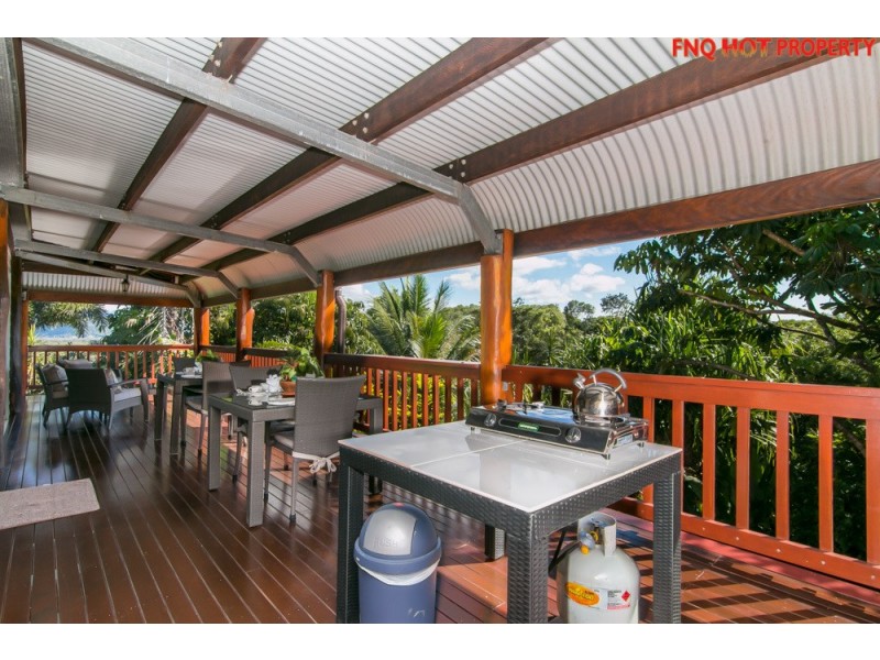 122 Forest Creek Road, Daintree QLD 4873
