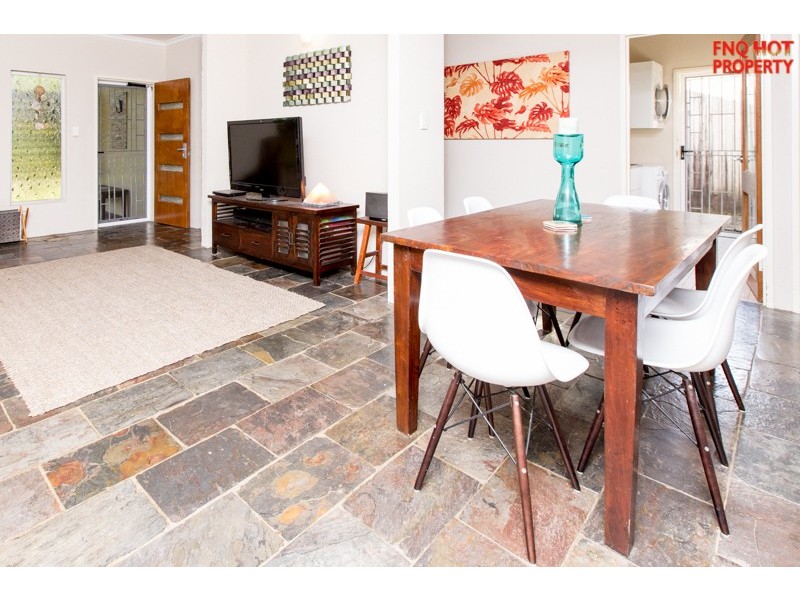 12 Newport Close, Kewarra Beach QLD 4879