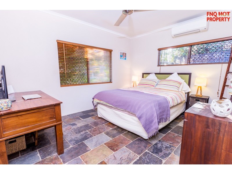 12 Newport Close, Kewarra Beach QLD 4879