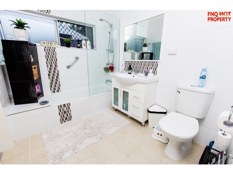 12 Newport Close, Kewarra Beach QLD 4879