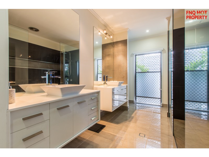 1 Quest Court, Trinity Park QLD 4879