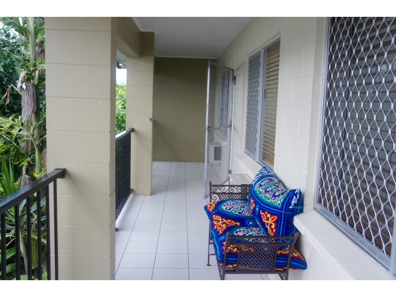 7/98 Pease Street, Manoora QLD 4870