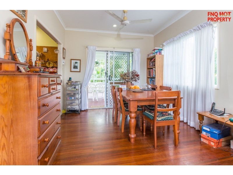 8 Margo Street, Yorkeys Knob QLD 4878