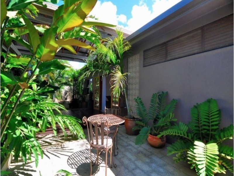 17 Torquay Close, Kewarra Beach QLD 4879