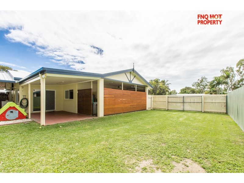11 Eddy Street, Clifton Beach QLD 4879