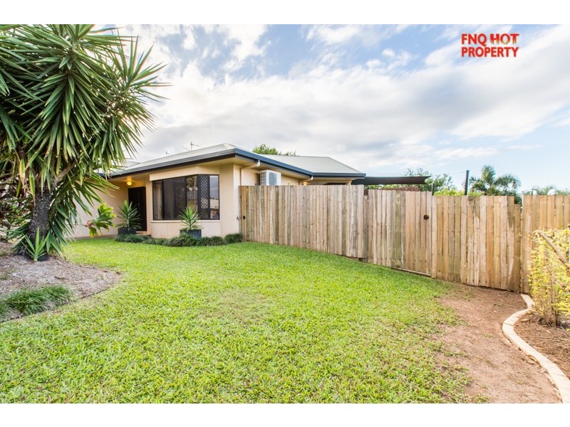 28 Pepperwood St, Redlynch QLD 4870