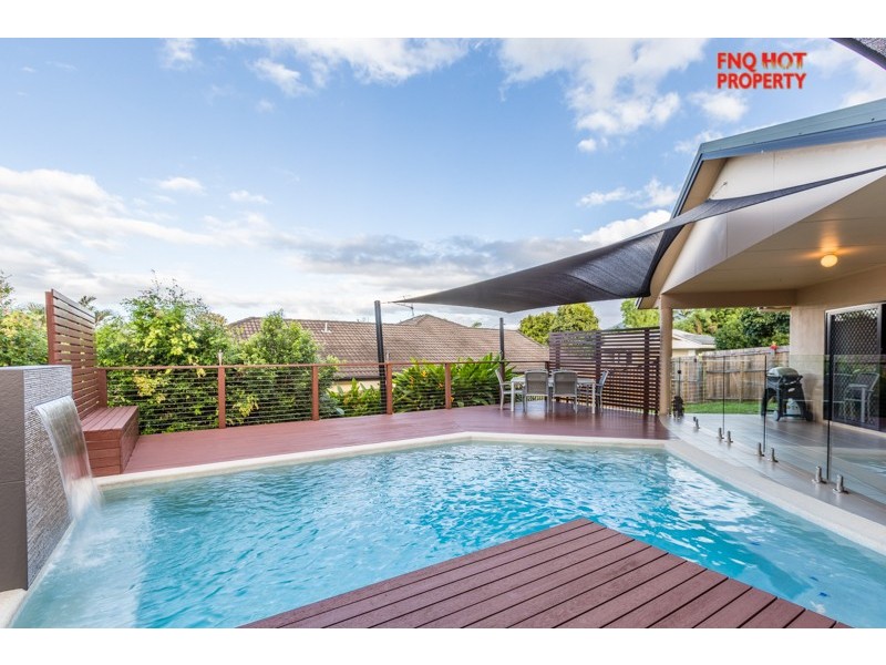 28 Pepperwood St, Redlynch QLD 4870