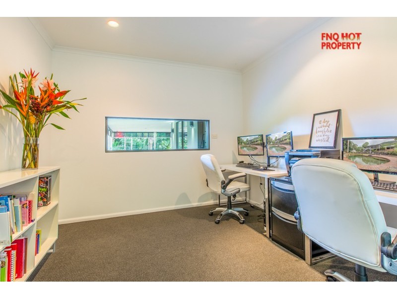 49-51 Robb Rd, Redlynch QLD 4870