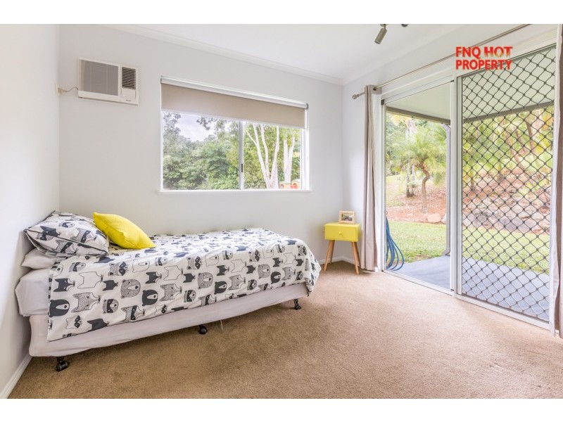 49-51 Robb Rd, Redlynch QLD 4870