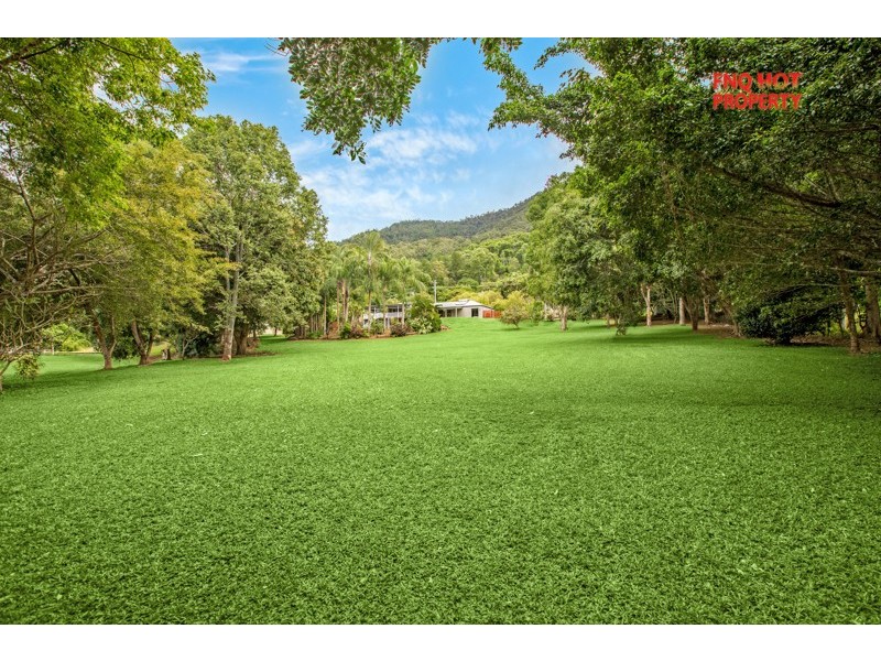 49-51 Robb Rd, Redlynch QLD 4870