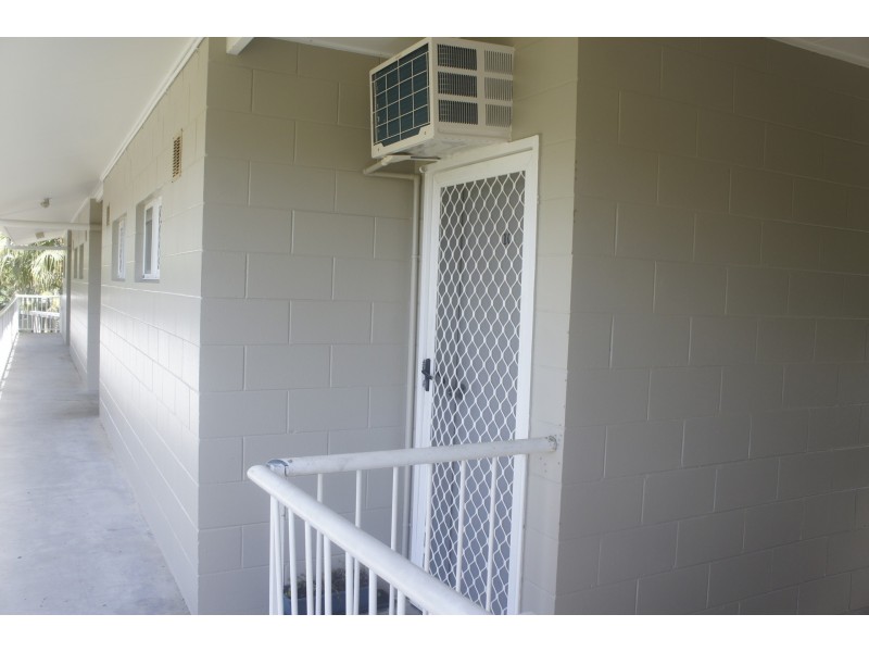 10/6 Chester Court, Manunda QLD 4870