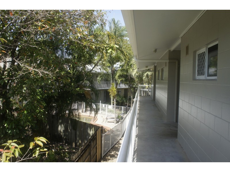 10/6 Chester Court, Manunda QLD 4870