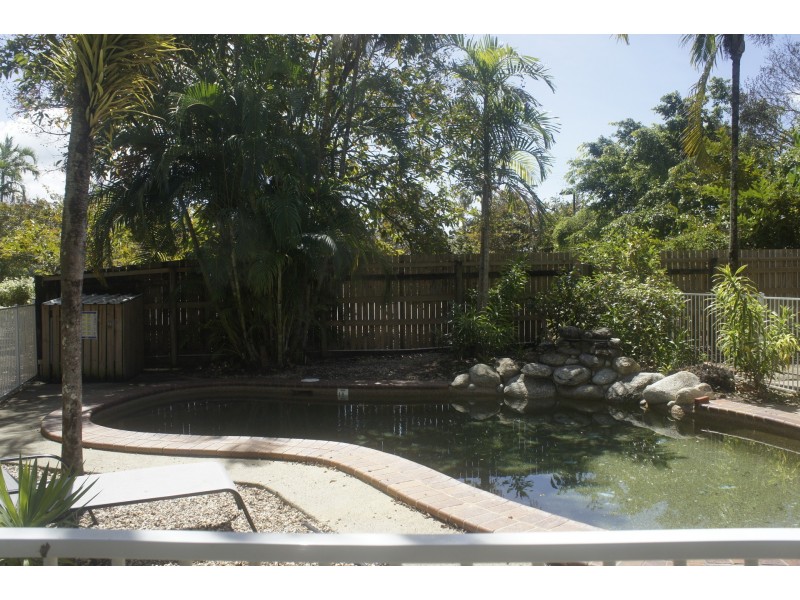 10/6 Chester Court, Manunda QLD 4870