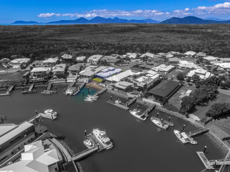 121 Harbour Drive, Trinity Park QLD 4879