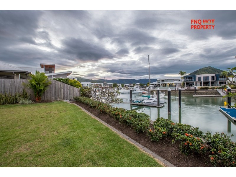 121 Harbour Drive, Trinity Park QLD 4879