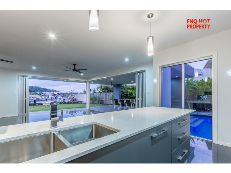 121 Harbour Drive, Trinity Park QLD 4879