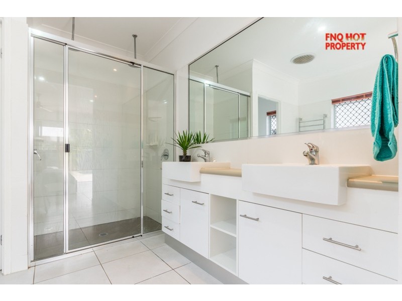 14 Iridescent Close, Trinity Park QLD 4879