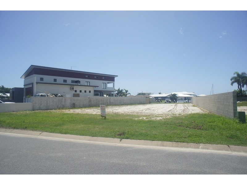 Lot Lot 105, 79 HARBOUR DRIVE, Trinity Park QLD 4879
