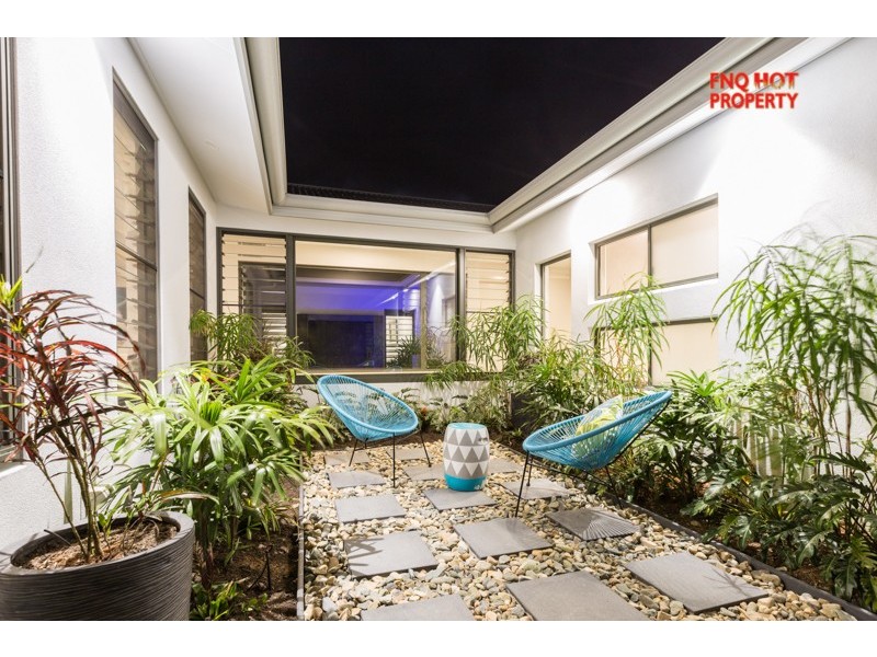 32 Iridescent Close, Trinity Park QLD 4879