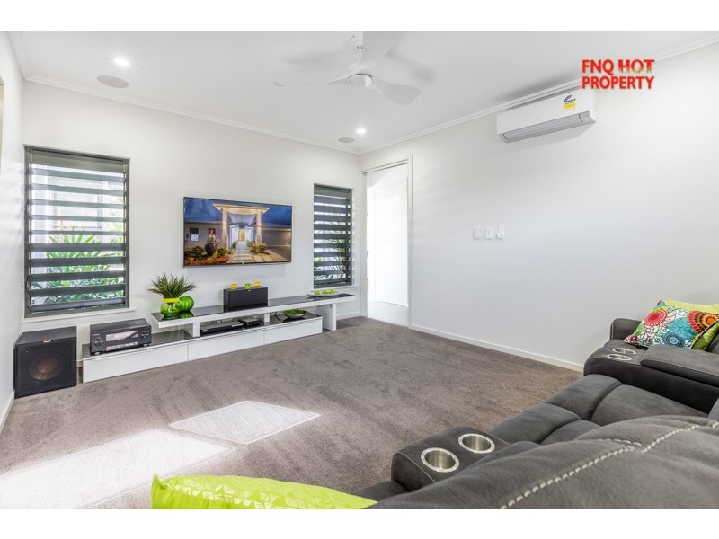 32 Iridescent Close, Trinity Park QLD 4879
