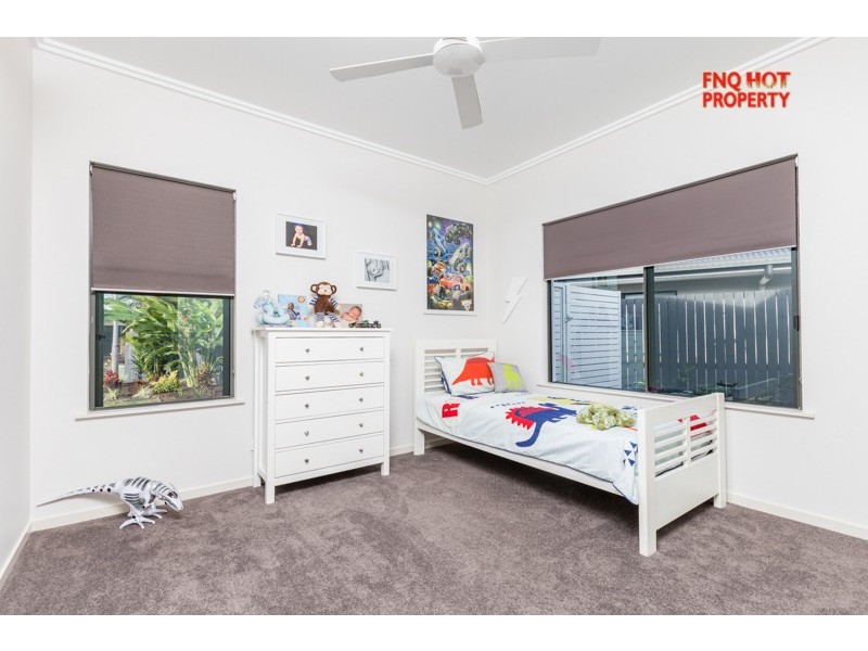32 Iridescent Close, Trinity Park QLD 4879
