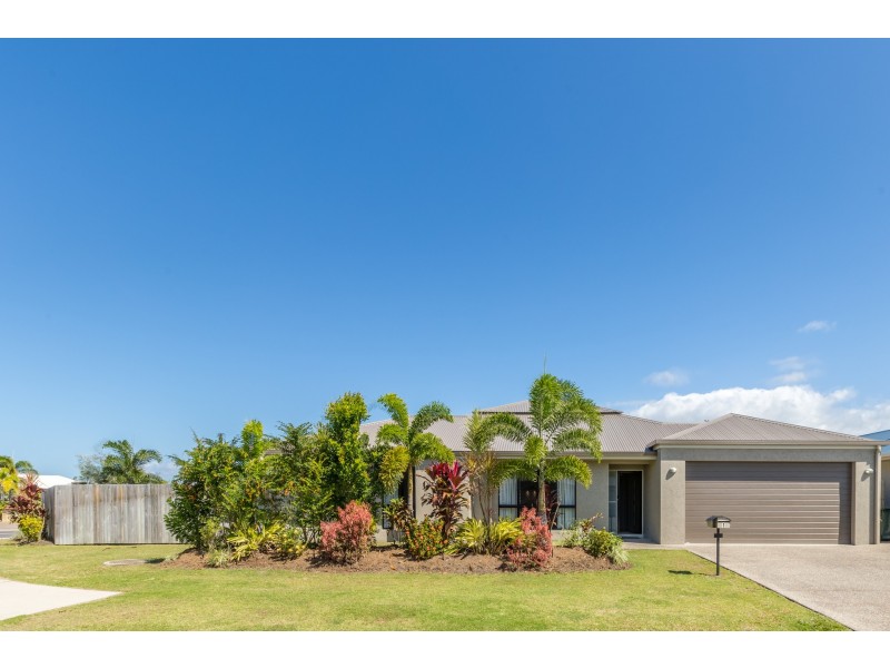 1 Ewan Glen, Trinity Park QLD 4879