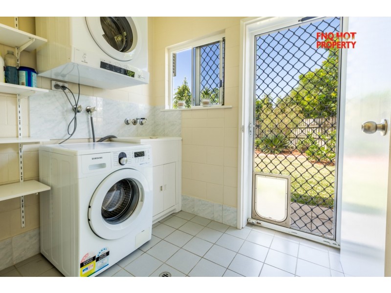 13 Shell Close, Kewarra Beach QLD 4879