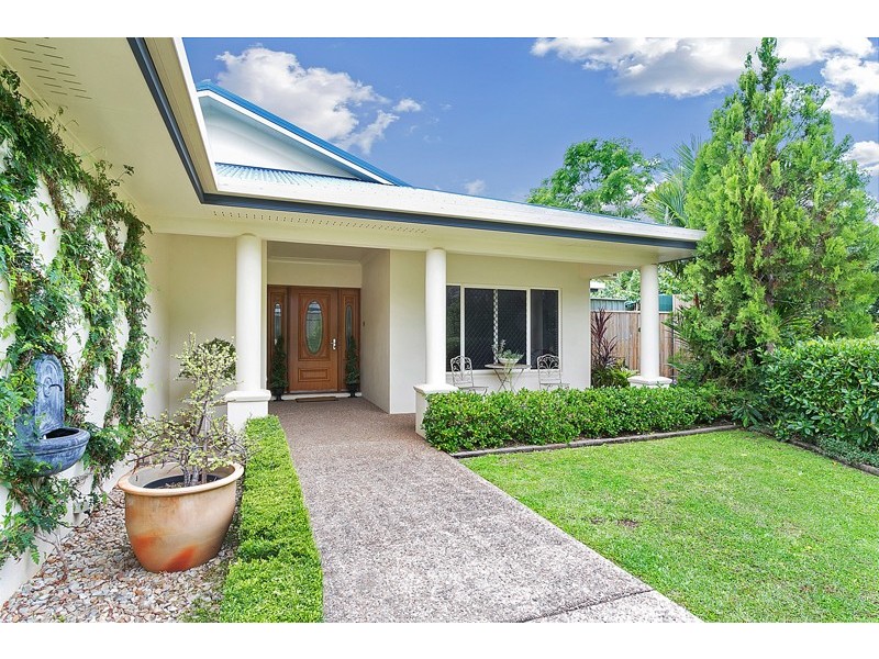 2 Sweetlip Close, Kanimbla QLD 4870