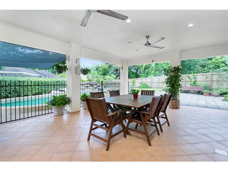 2 Sweetlip Close, Kanimbla QLD 4870
