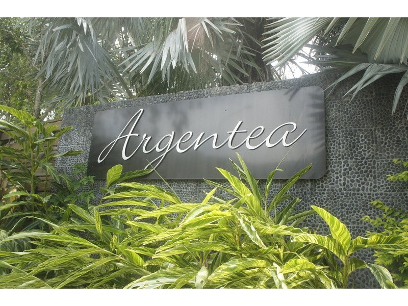 4b  Litara Court, Palm Cove QLD 4879